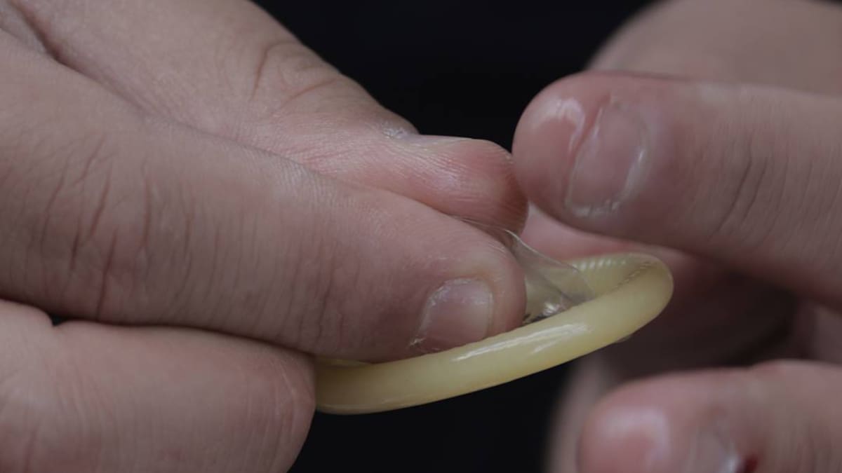 “Los preservativos tenían orificios, esto es crítico”: INVIMA sobre lote defectuoso