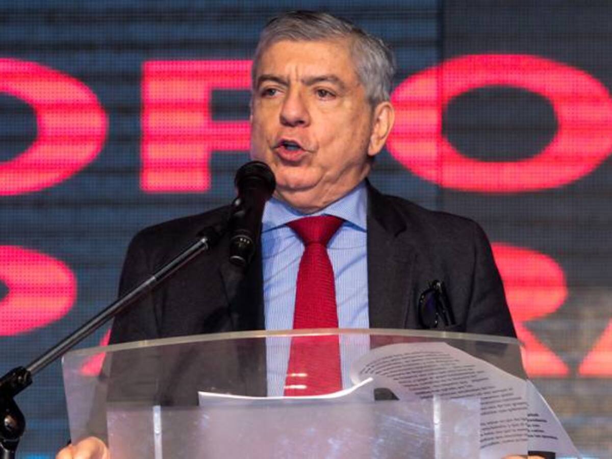 Los expresidentes más críticos del proceso no tuvieron las experiencias más exitosas de paz: Gaviria