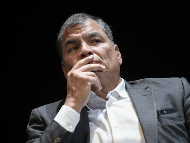 Rafael Correa asegura ser víctima de una persecución política