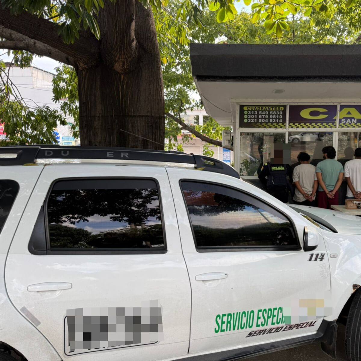 Cayeron tres presuntos delincuentes con un arma de fuego ilegal en Cartagena