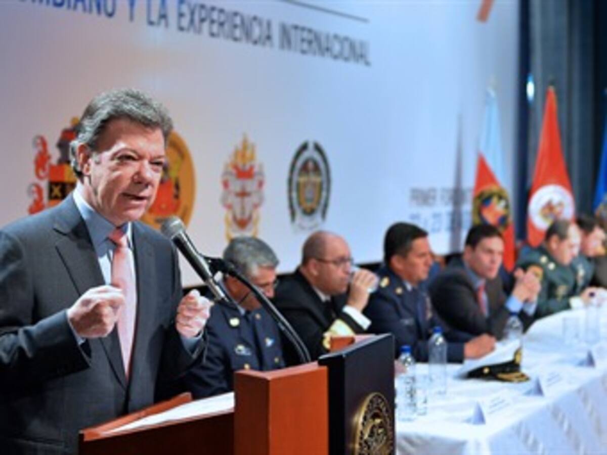 Presidente anuncia proyecto de ley para refrendar acuerdos de paz