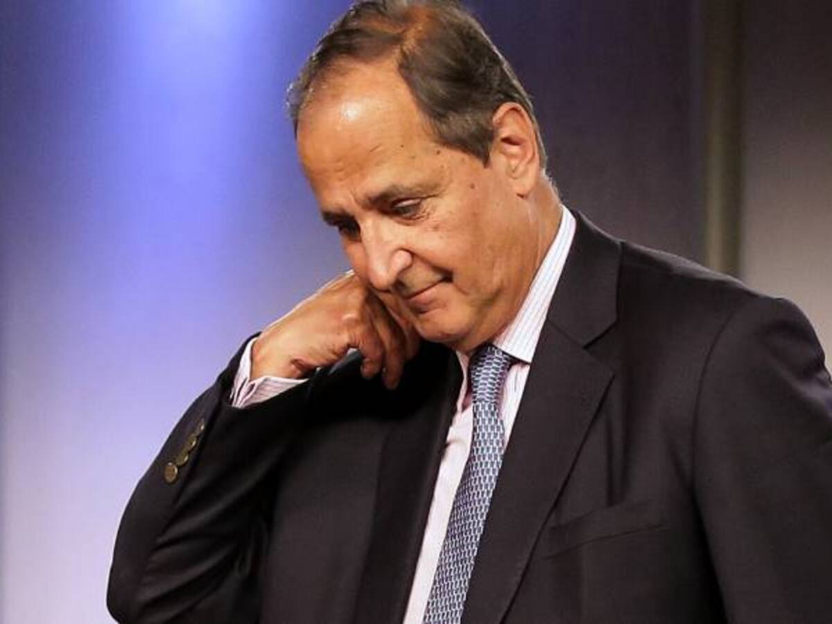 Ex jefe negociador con ELN ve en nuevos atentados guerrilleros una "patada" a paz