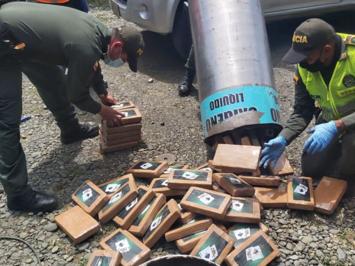 Delincuentes intentaron transportar cocaína al interior de balas de oxígeno