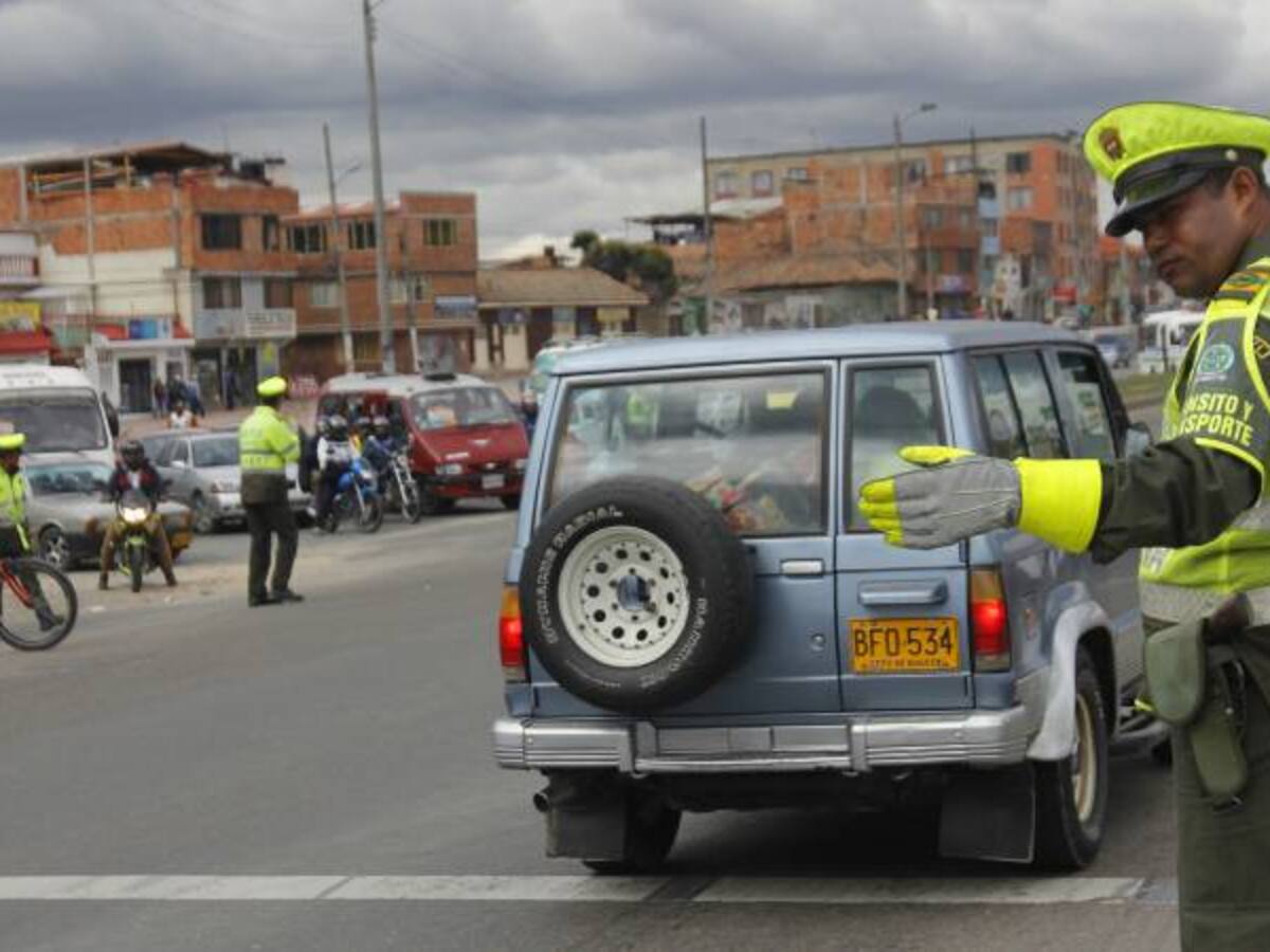 Así quedan las tarifas de comparendos y patios y grúas para el 2018