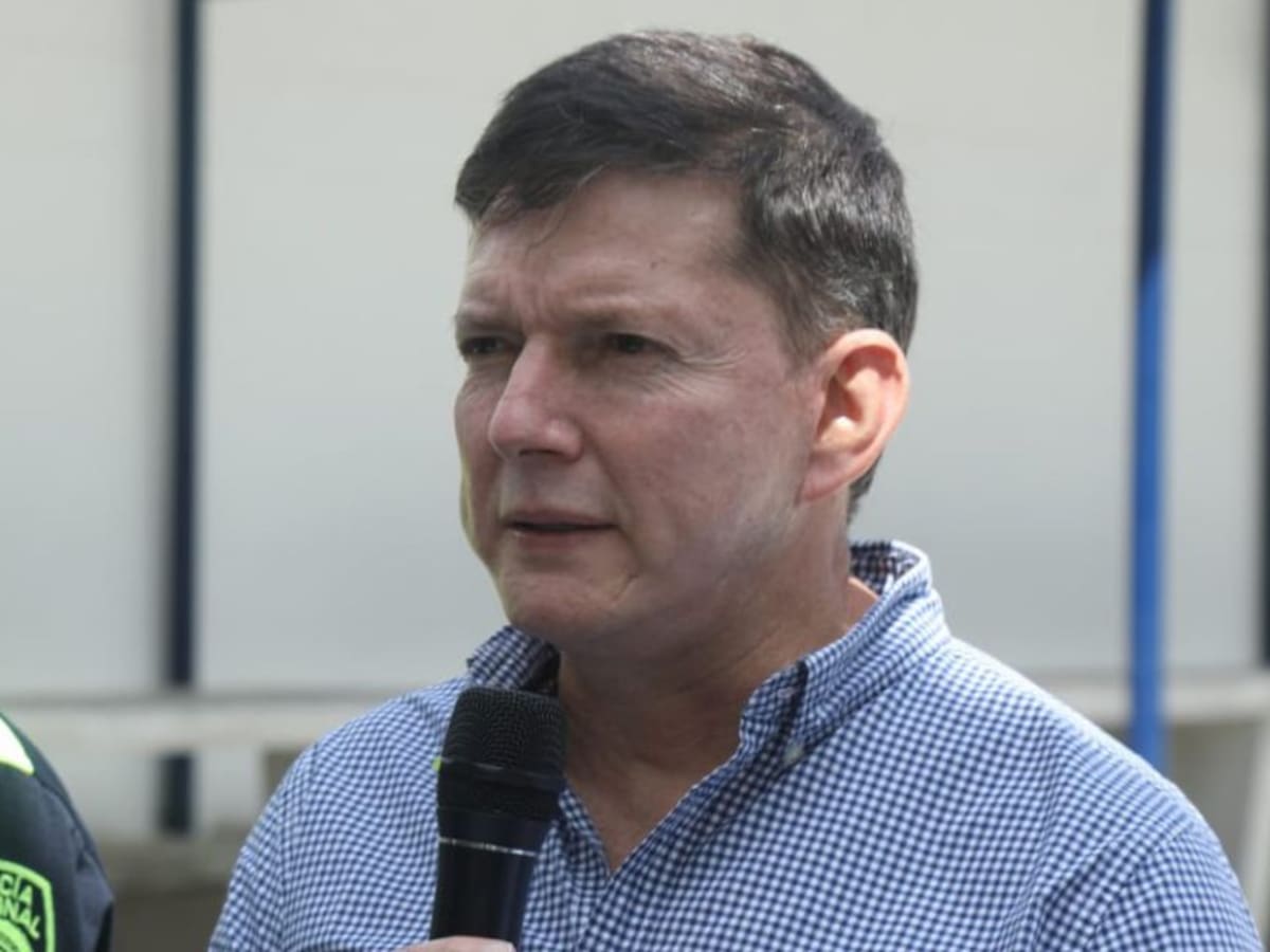 Alcalde ad hoc pidió seguridad a la policía para quienes recolectan firmas