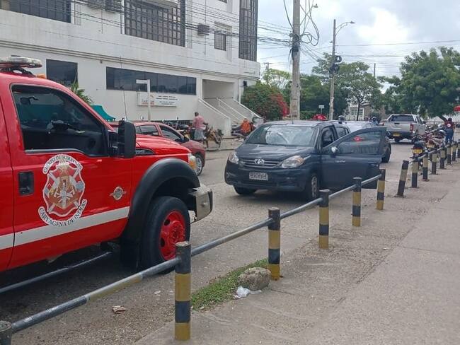 Cuerpo de Bomberos de Cartagena atendió estallido en centro médico