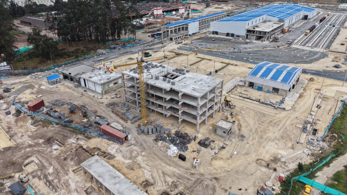 Regiotram de Occidente entra en una nueva etapa: pavimentación del Patio Taller El Corzo