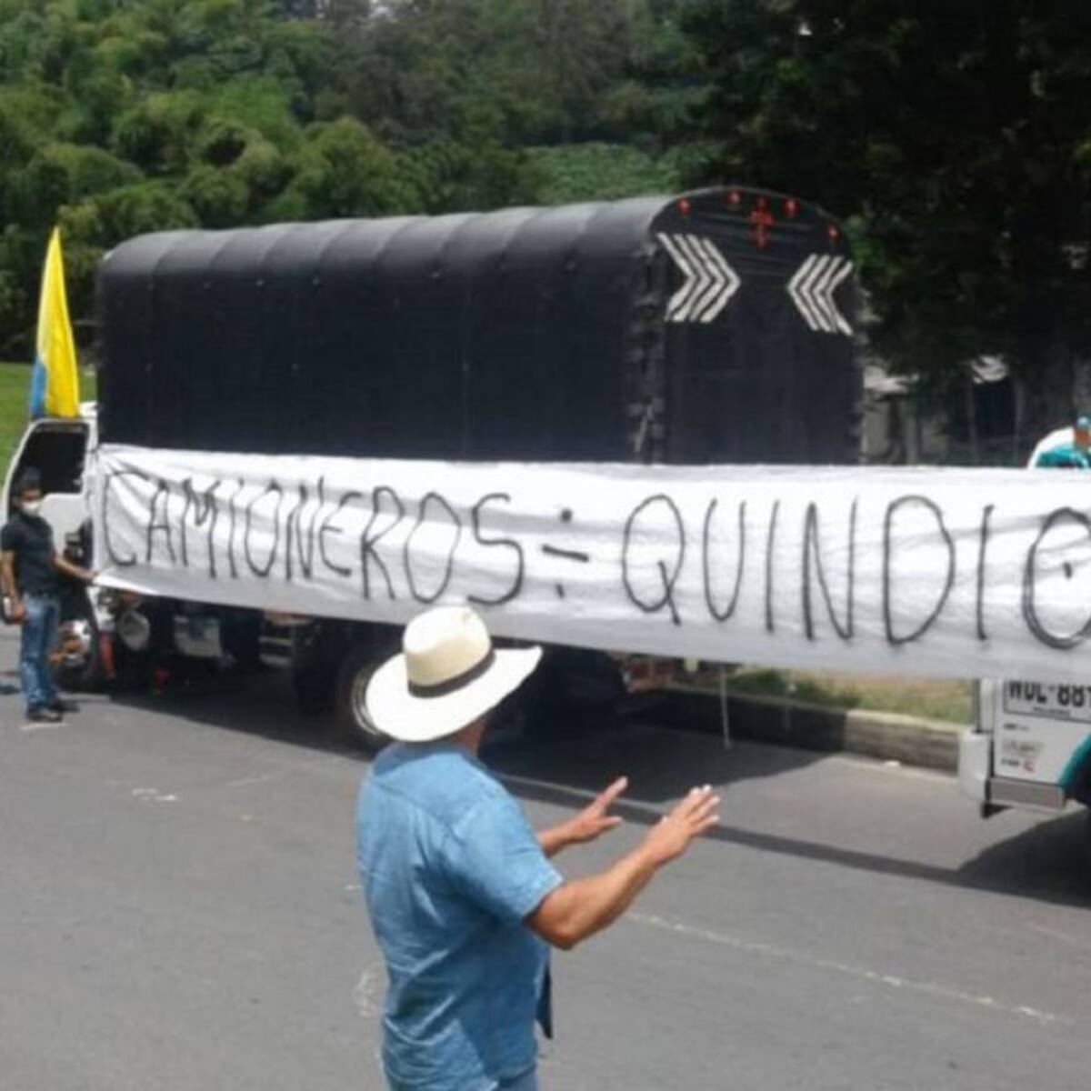 Bloqueos en la vía la Línea son una bomba de tiempo: Autoridades en Quindío