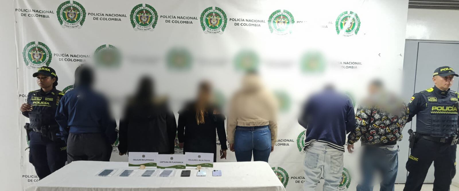 Cayó banda, conformada por 4 mujeres y 2 hombres, dedicada al cosquilleo en Transmilenio