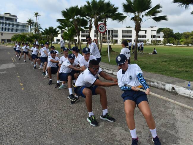 Jóvenes podrán ser cadetes navales por una semana