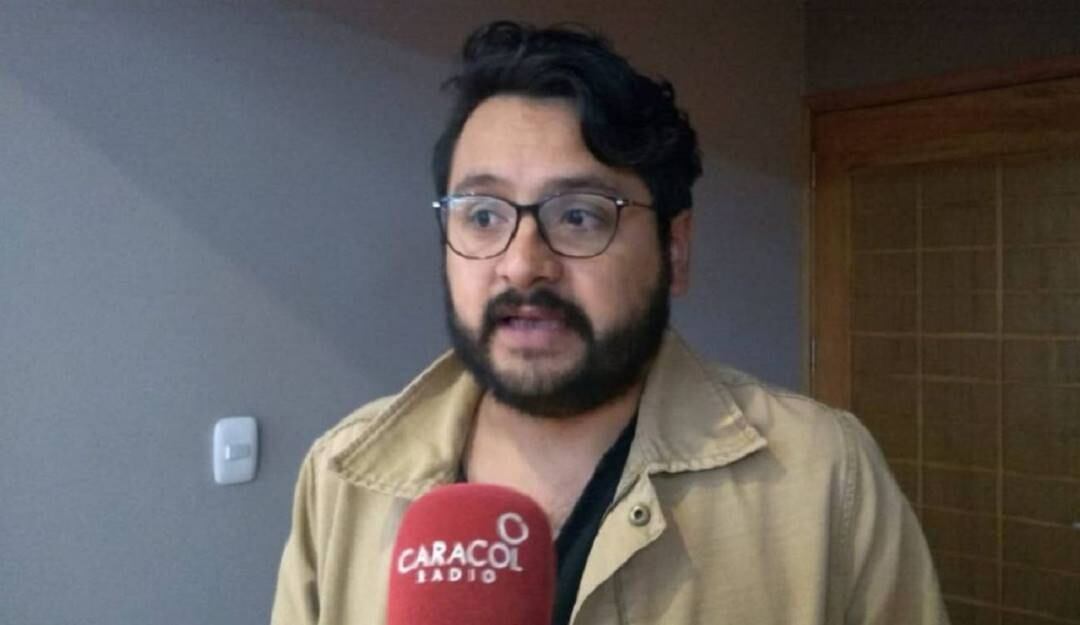 Analizan hechos de corrupción en Colombia. Crédito: Caracol Radio Manizales.