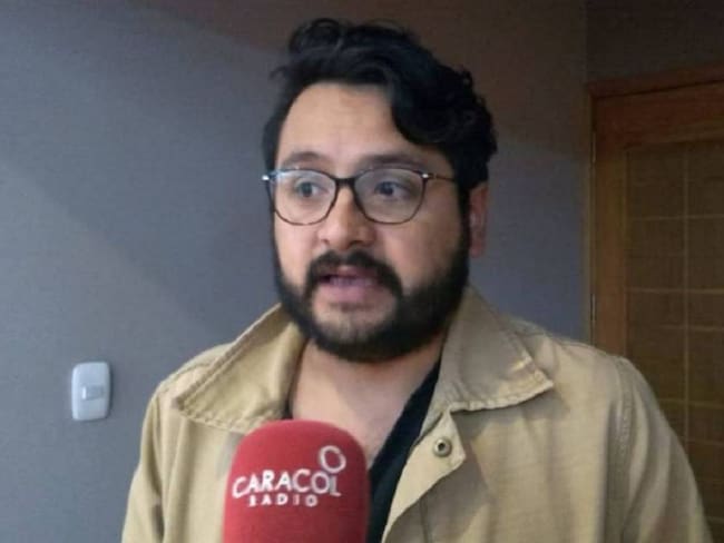 Analizan hechos de corrupción en Colombia. Crédito: Caracol Radio Manizales.