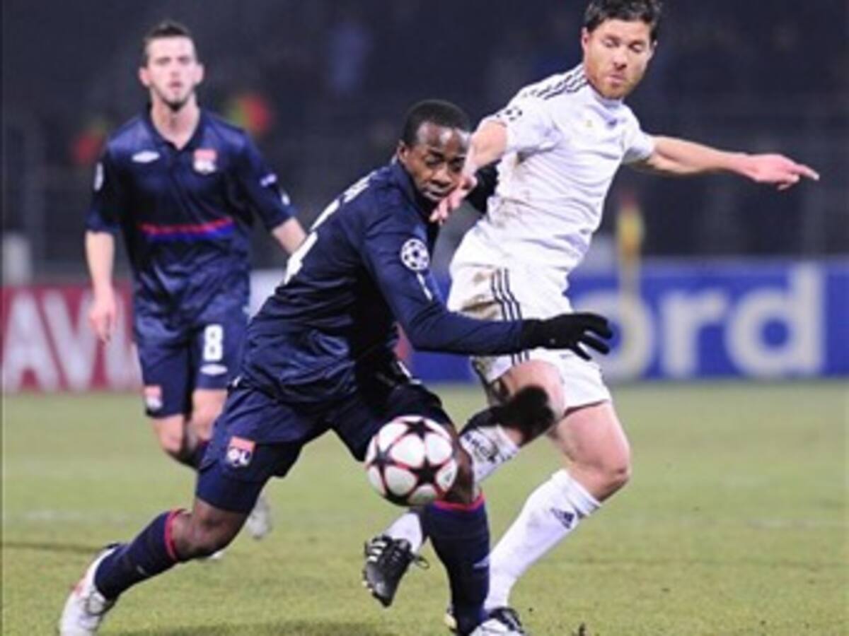 Manchester United ganó al Milán de visitante y Real Madrid cayó ante el Lyon