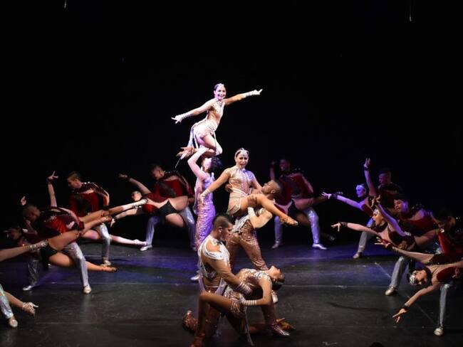 Su escuela de baile también hará parte del Salsodromo 2021