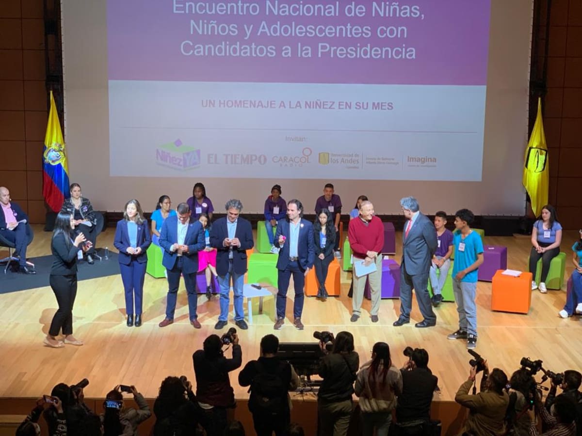 Conversatorio de niñas, niños y adolescentes con candidatos a la presidencia 2026 en los Andes