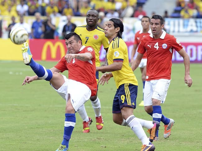 Colombia 3 - 3 Chile en Eliminatorias a Brasil 2014