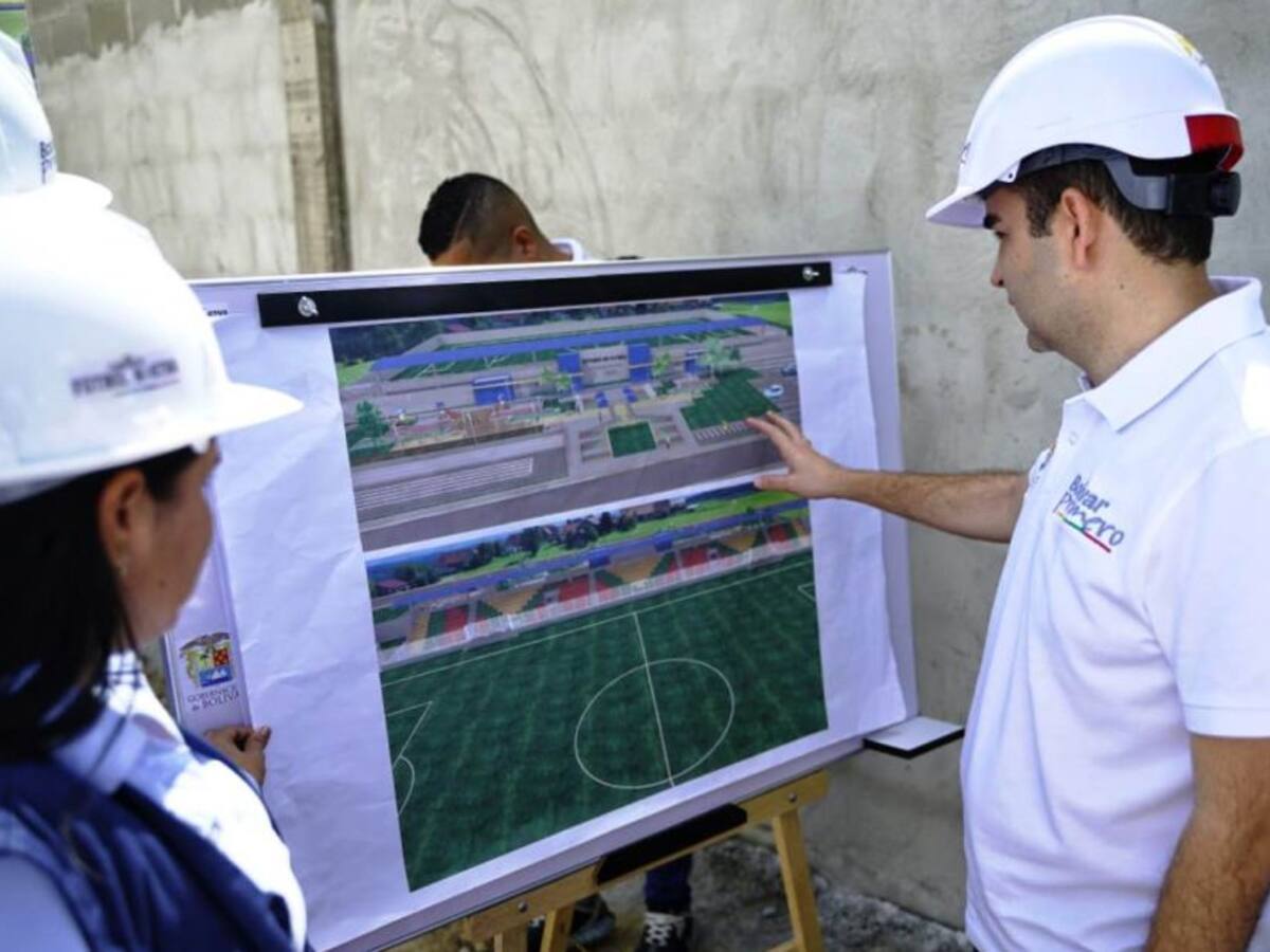 Gobernador Blel verifica avance de obras en la Línea