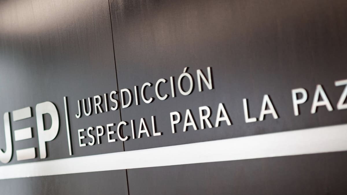 ExFarc dicen que acudirán a instancias internacionales por el "descarrilamiento" de la JEP