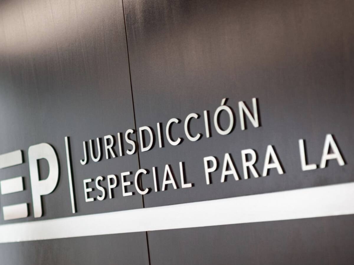 Firmantes de paz se quedaron sin abogados: JEP no renovó un convenio para defensa