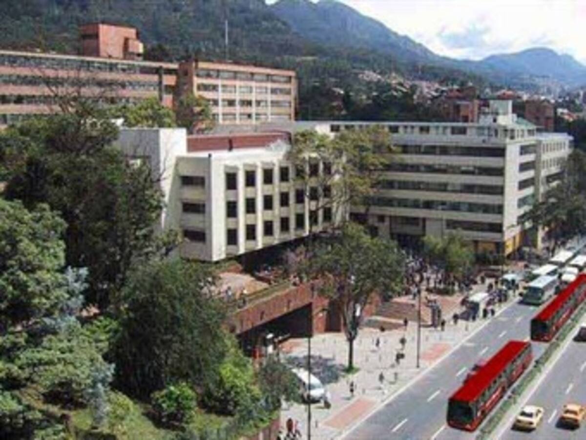 Suspenden por un año contrato para construcción de Transmilenio por la Séptima