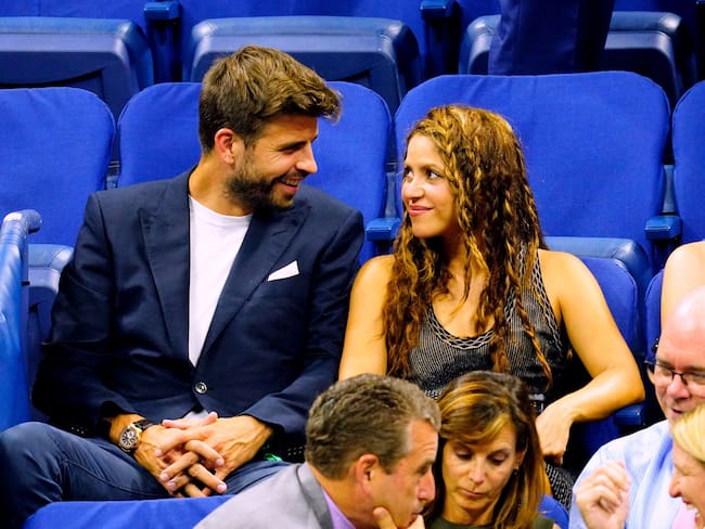 Esta fue la reacción de Piqué al escuchar ‘Te felicito’ de Shakira durante partido