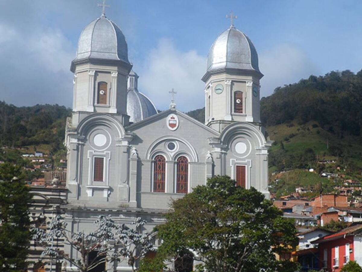 Al menos 12 militares diagnosticados con COVID-19 en batallón de Yarumal