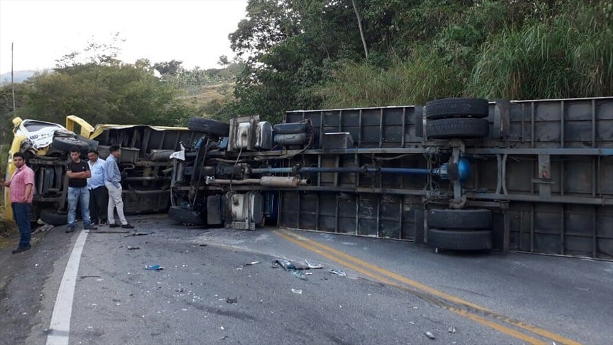 La vía Bucaramanga–Bogotá se encuentra a la altura del municipio de Socorro. Foto: Cortesía Nataly Ayala
