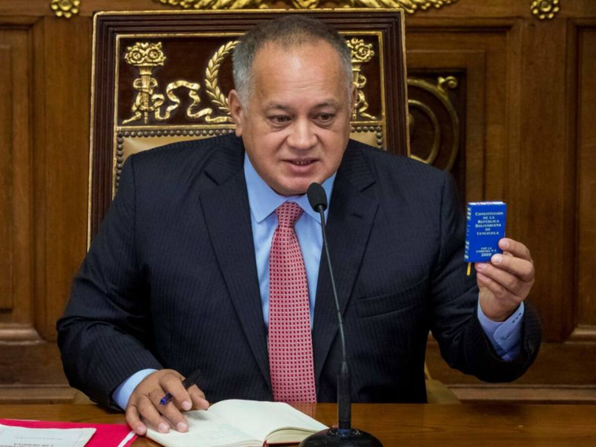 Diosdado Cabello da positivo en prueba de coronavirus
