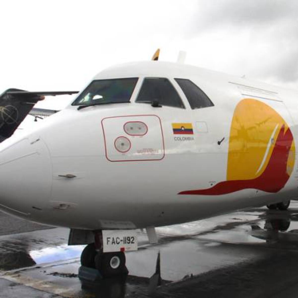Satena buscará operar tres aviones que deja Ultra