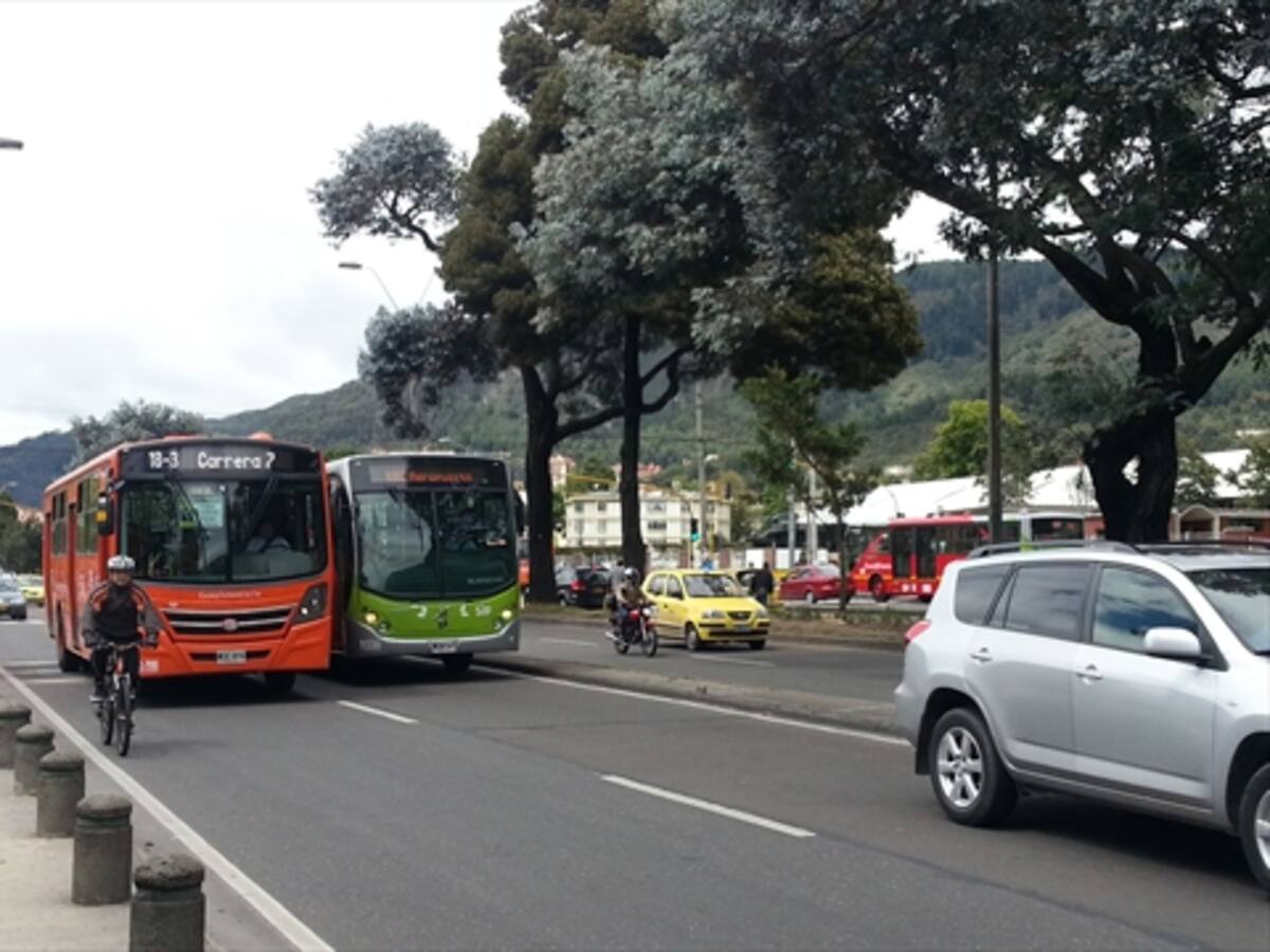 Desde el Concejo critican falta de pedagogía en carril preferencial de Sitp