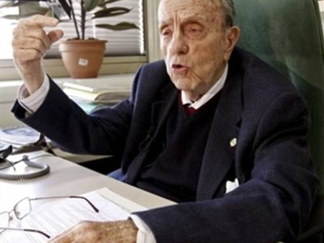 La clase política española valora la contribución de Fraga a la Transición