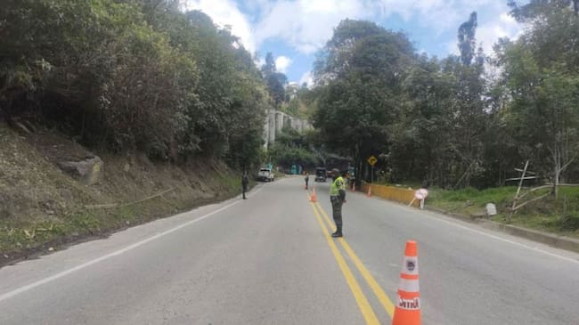 Vía al Alto de la Linea