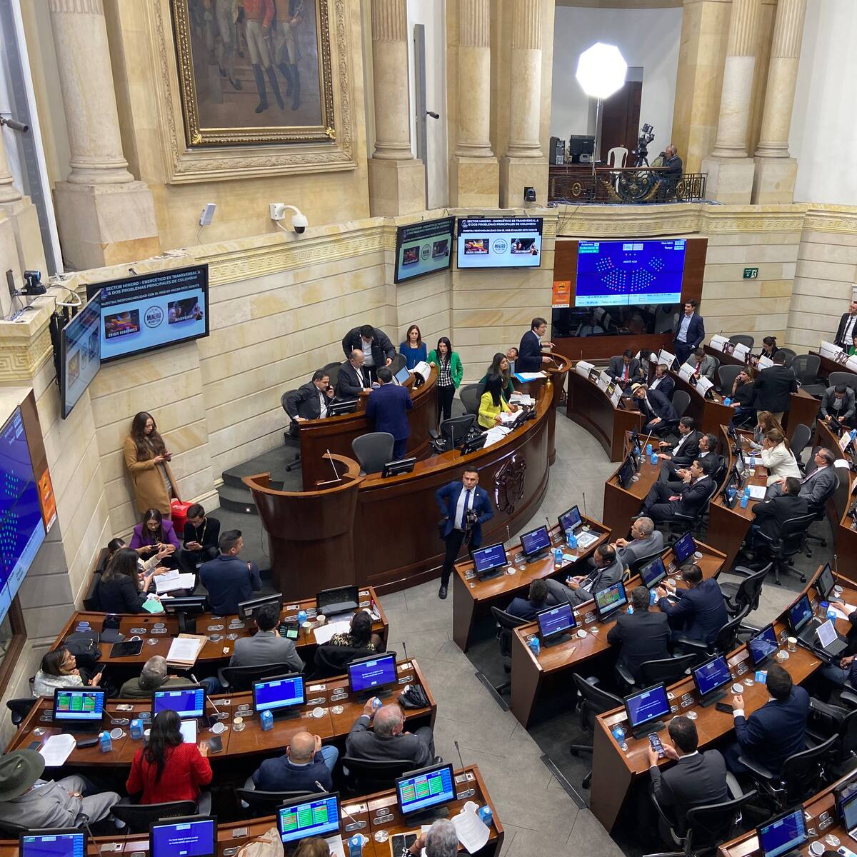 Moción de censura: advierten que el país está en riesgo de racionamiento de energía