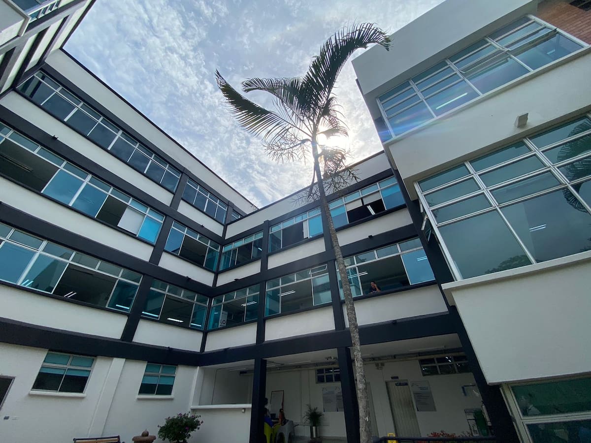 Después de videos en redes por denuncias de goteras en la biblioteca, ITM se pronunció