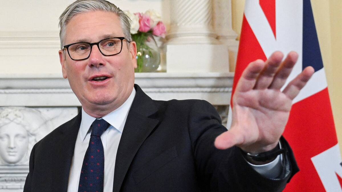 El primer ministro británico, Keir Starmer, anuncia su dimisión