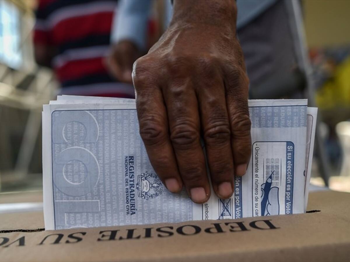 Anif formula dos hipótesis para las elecciones Presidenciales