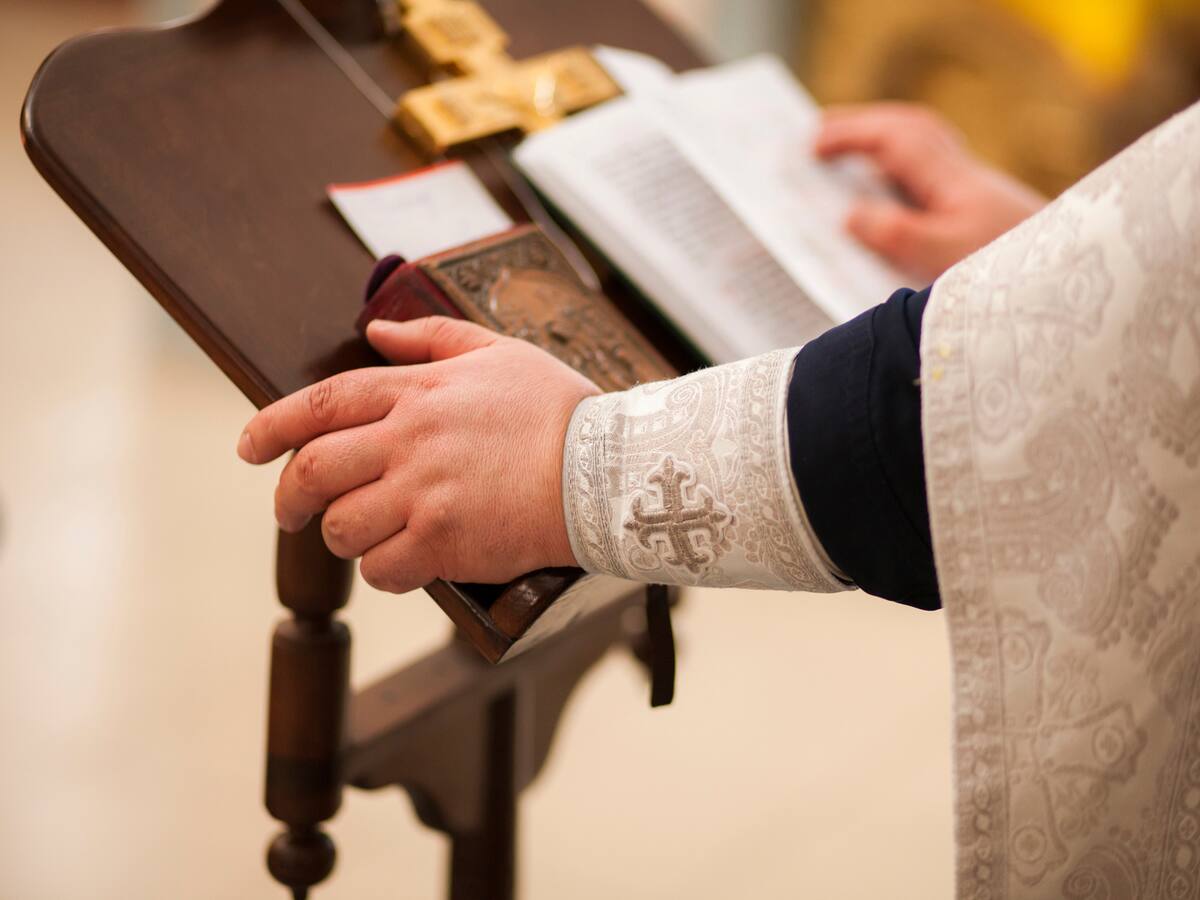 Exclusivo: el expediente canónico de los jesuitas contra el cura pederasta