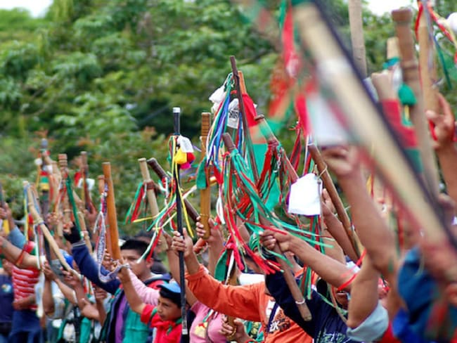 Denuncian que grupos armados amenazan a indígenas del Valle