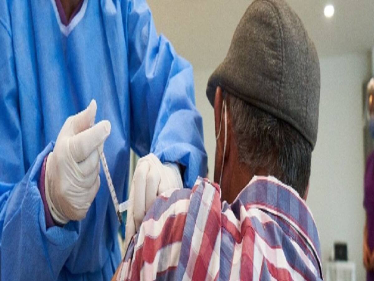 Sí hay vacunas Pfizer para los mayores de 45 años en Bucaramanga