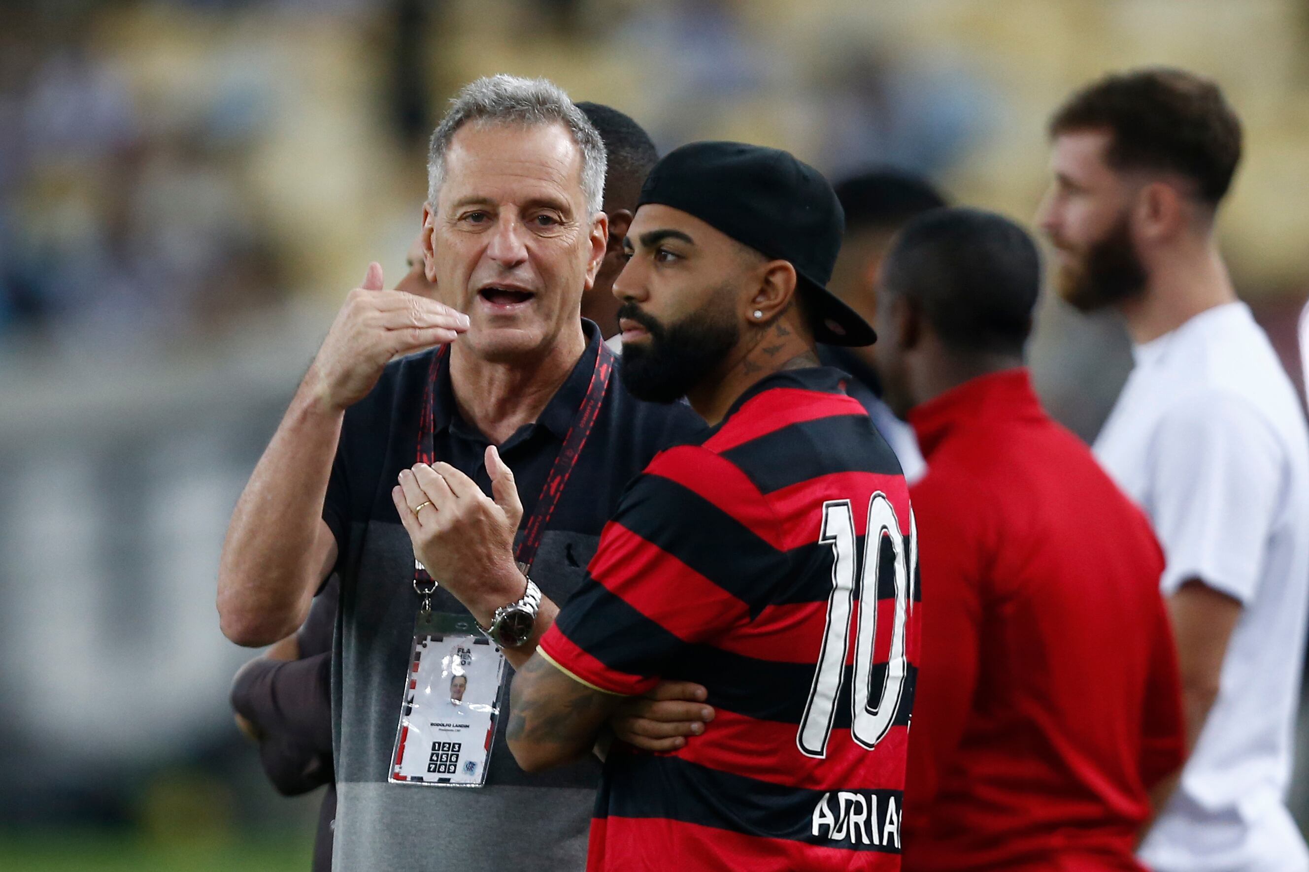 Rodolfo Landim, presidente del Flamengo, junto a Gabigol, gran figura del club. (Photo by Wagner Meier/Getty Images)