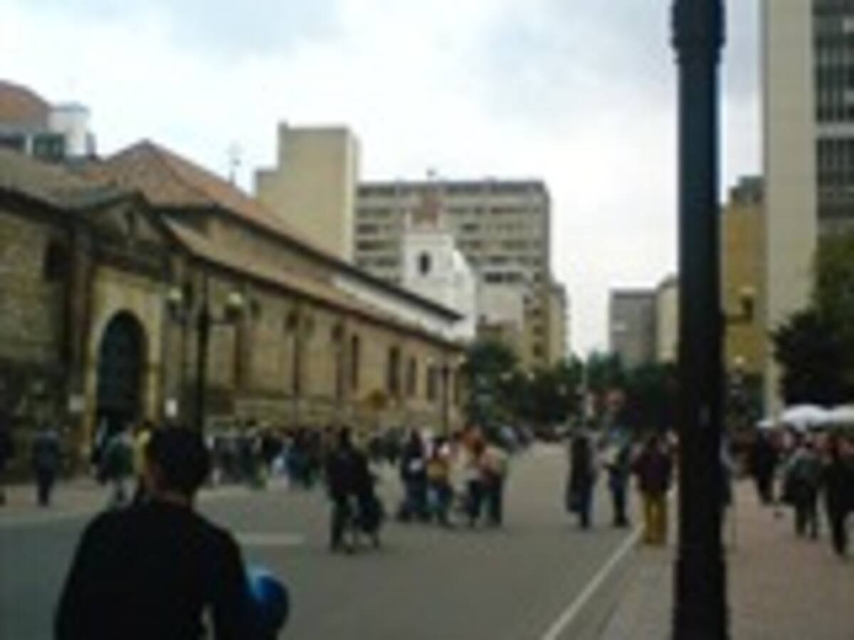 'Tenemos muy buena protección a diferencia de Medellín', Clara López, Secretaria de Gobierno de Bogotá