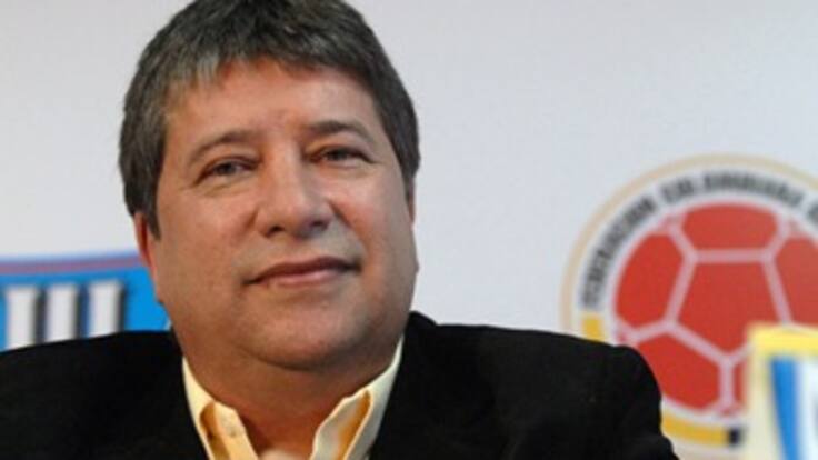 'Bolillo' Gómez convoca 18 jugadores para amistoso ante Perú