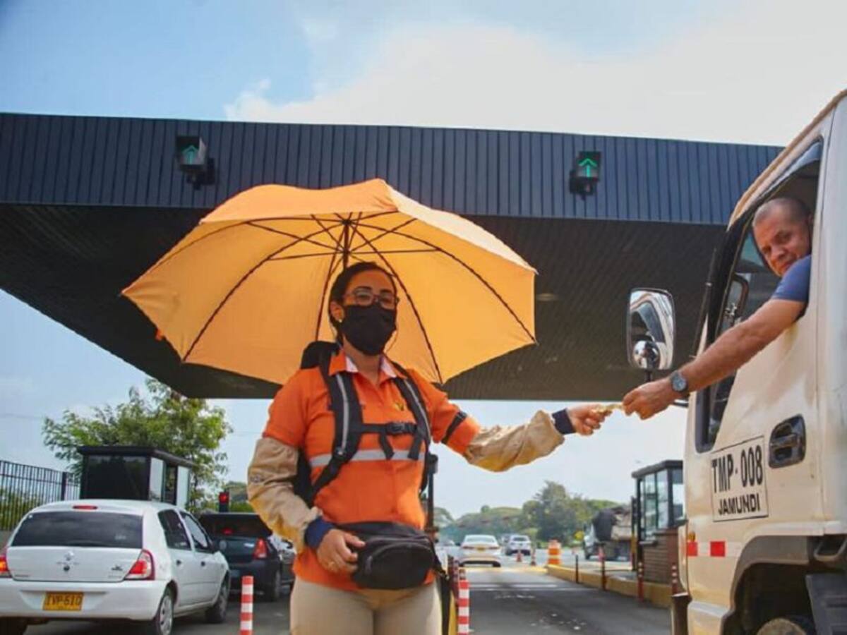 Suben las tarifas de 34 peajes entre ellos el del túnel de la línea: Invías