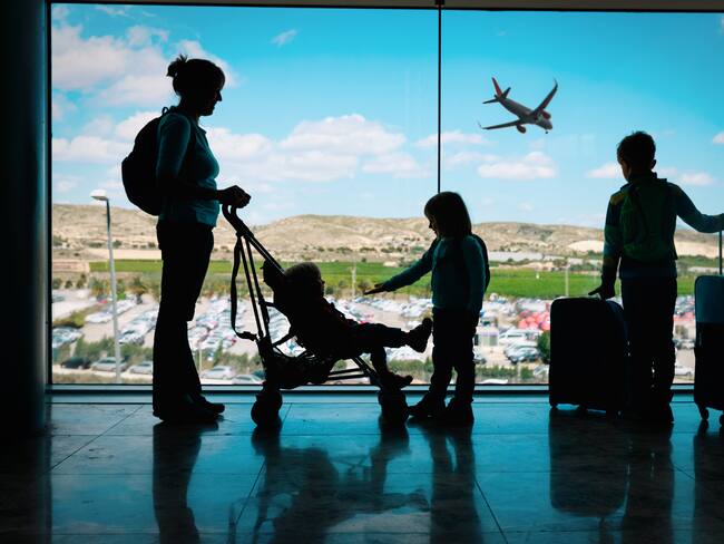 Documentos necesarios para viajar con un menor de edad - Getty Images