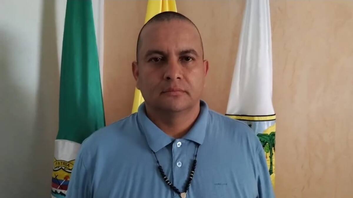 Alcalde de San Rafael, Antioquia denuncia amenazas de las AGC