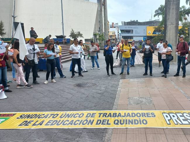 Informe retroactivo salarial docentes en Quindío