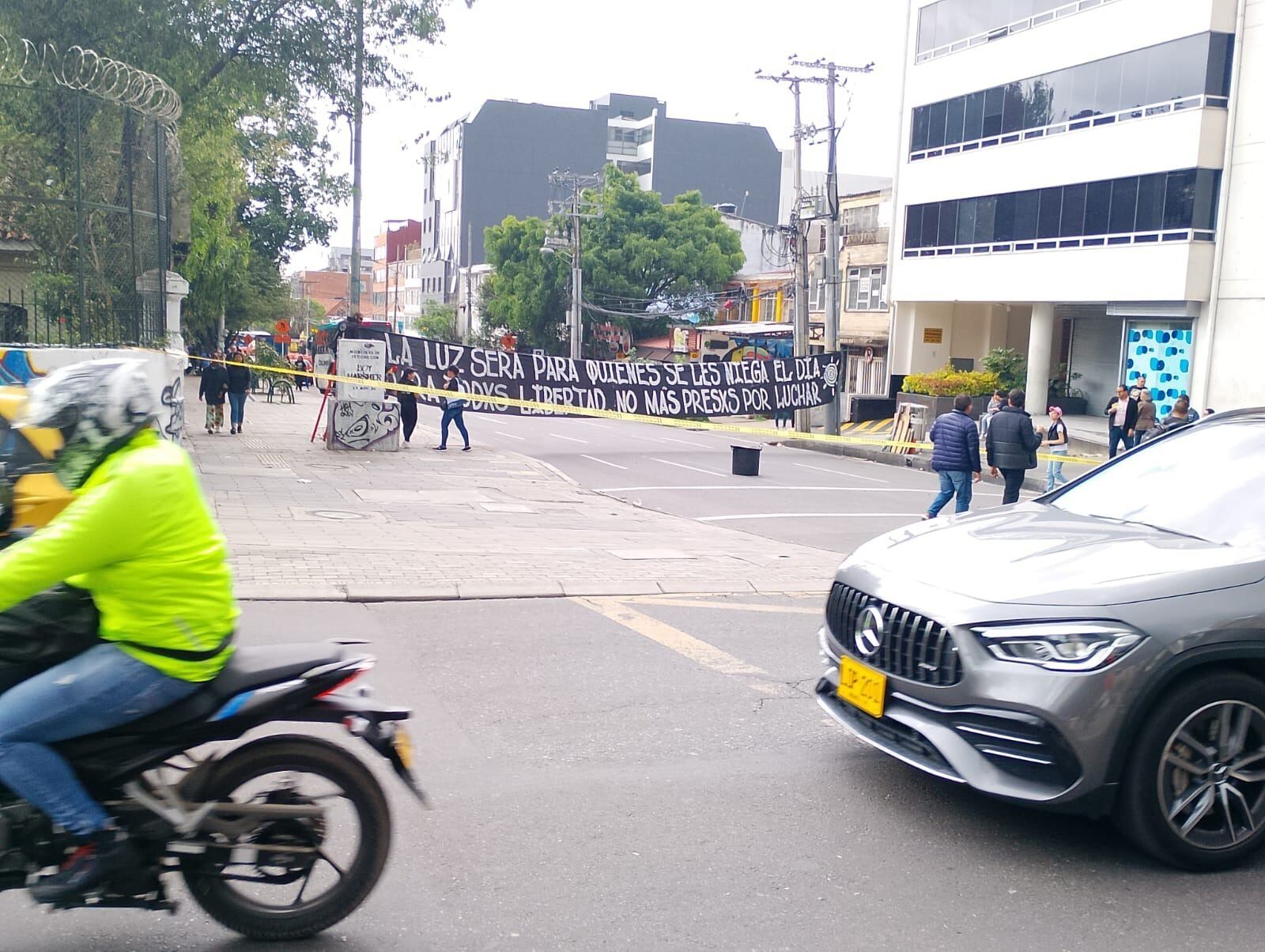 Manifestaciones en la Universidad Pdeagógica de Bogotá. / Foto: Bogotá Tránsito y Última Hora Caracol