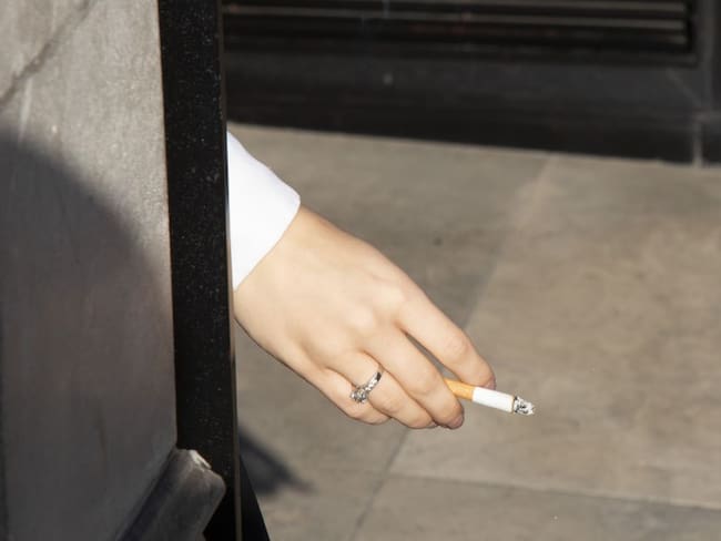 OMS: Uno de cada 5 fumadores no sabe que el tabaco causa cáncer