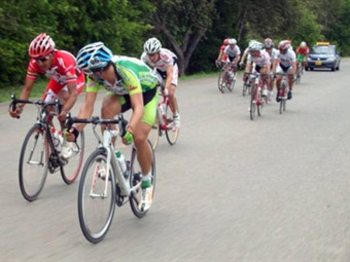 Ciclistas colombianos barren en Ecuador, Panamá y México