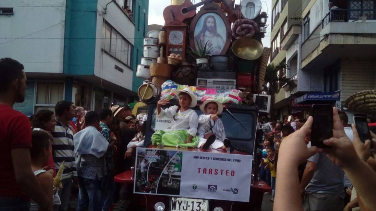 El sagrado corazón también hizo parte del desfile. 